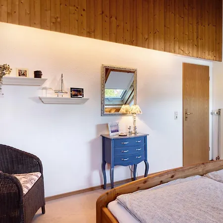 Schwalbennest Apartment Bodman-Ludwigshafen