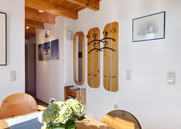 Schwalbennest * Bodman-Ludwigshafen